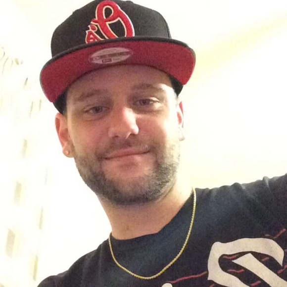 Meet your Posher, Tyler - Picture 1 of 1